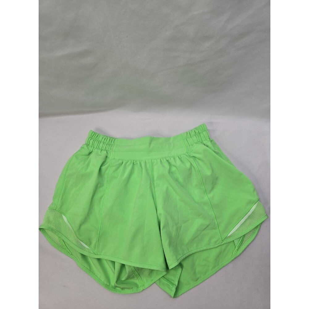 Lululemon Hotty Hot Low-Rise Lined Short 4"Pistachio Green Size 4